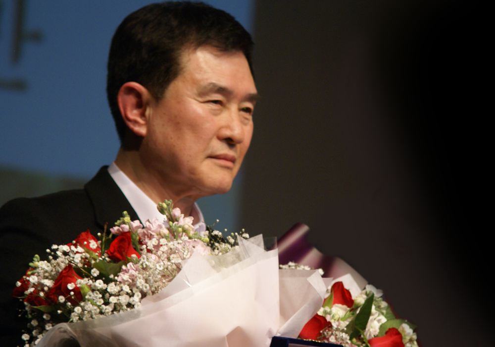 김영진0-2-2-홈피용.jpg